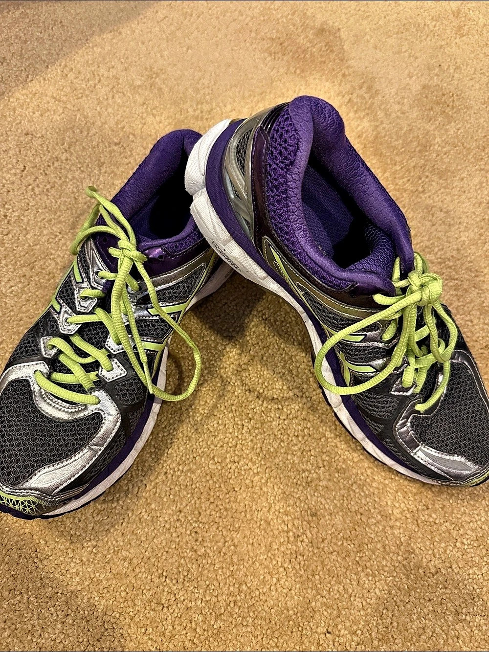 ASICS GEL-KAYANO 21 Women's Athletic Shoes in Purple & Black 9.5